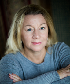 Mag.a Sabine Schuster Gesundheitspädagogin, Erwachsenenbildnerin, Achtsamkeitstrainerin Tel.: 0664/8214712 E-Mail: sabine.schuster@achtsamkeit.or.at