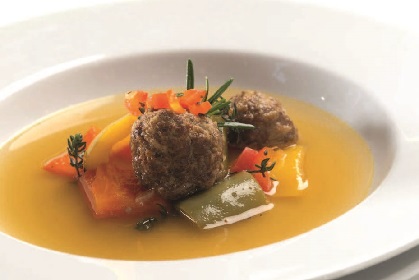 Paprika mit Fleisch-Bällchen Paprika mit Fleisch-Bällchen