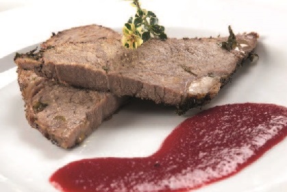 Rindsbraten mit Rote-Rüben-Püree Rindsbraten mit Rote-Rüben-Püree